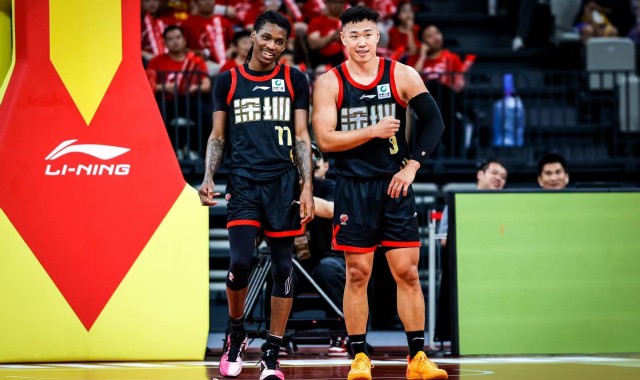 bob半岛体育-双料MVP，深圳成为首支包揽本土MVP和最佳国际球员奖的队伍